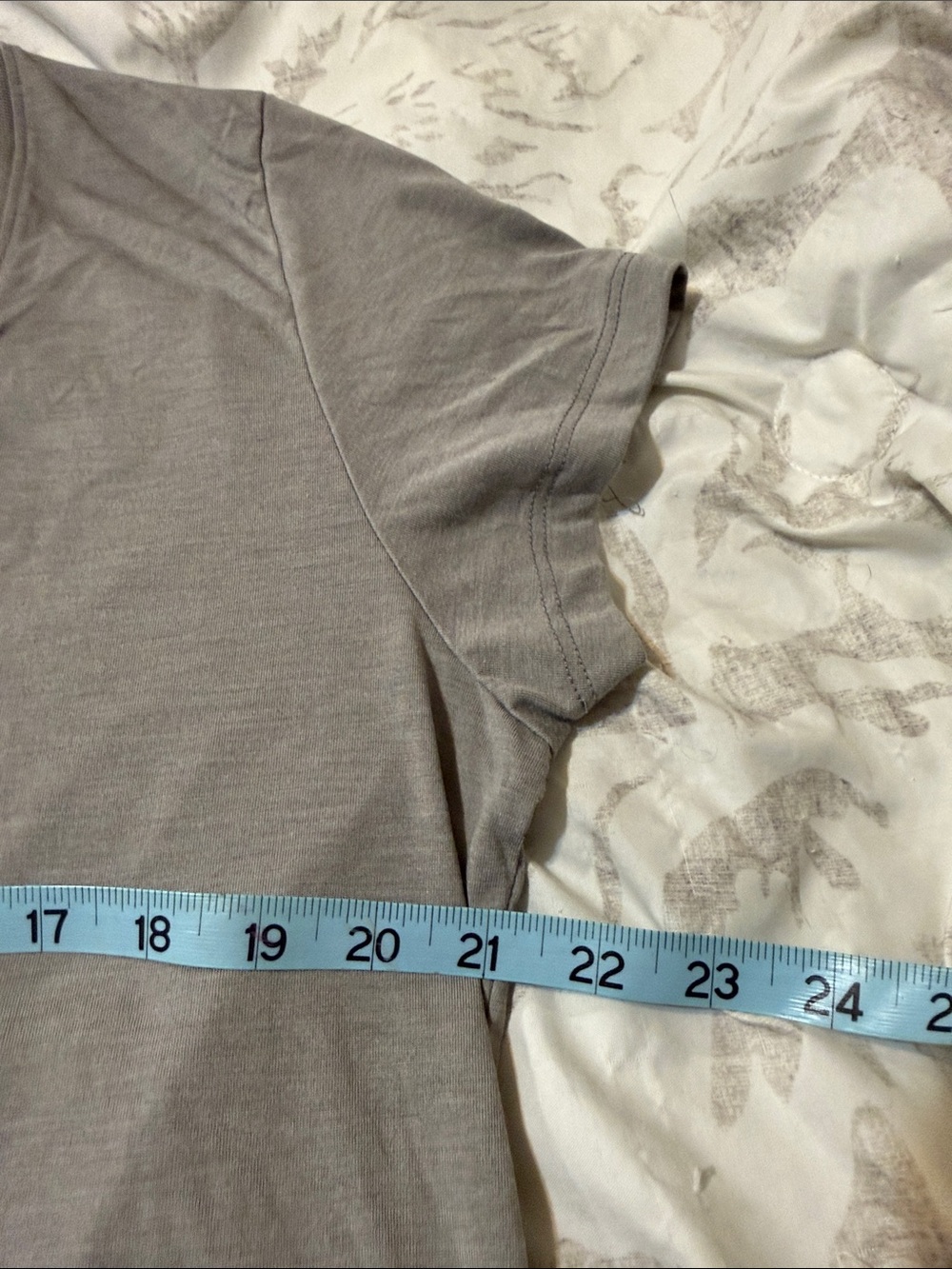 Cariloha 3XL Soft Eco Tee - Light Gray with Turtle Print - Picture 4 of 6